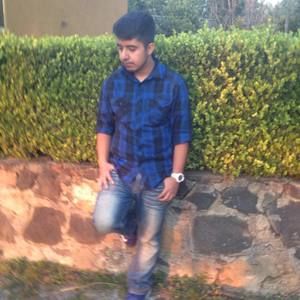 Meet your Posher, Raul